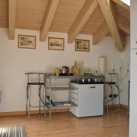 Stupenda Mansarda Con Balcone