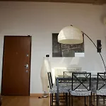 Apartment Stupenda Mansarda Con Balcone