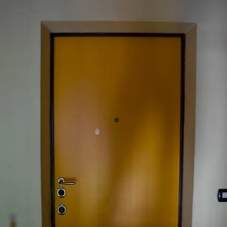 Διαμέρισμα Stupenda Mansarda Con Balcone *