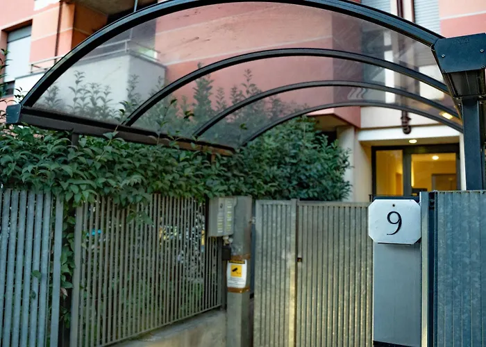 公寓 Stupenda Mansarda Con Balcone *