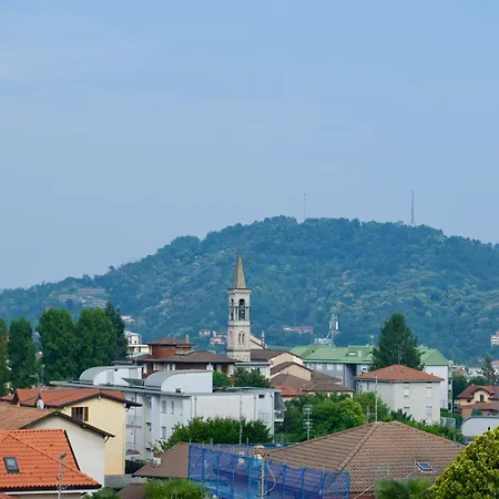Stupenda Mansarda Con Balcone Appartement Côme