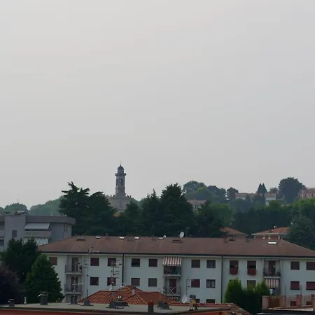 Stupenda Mansarda Con Balcone Appartement Côme